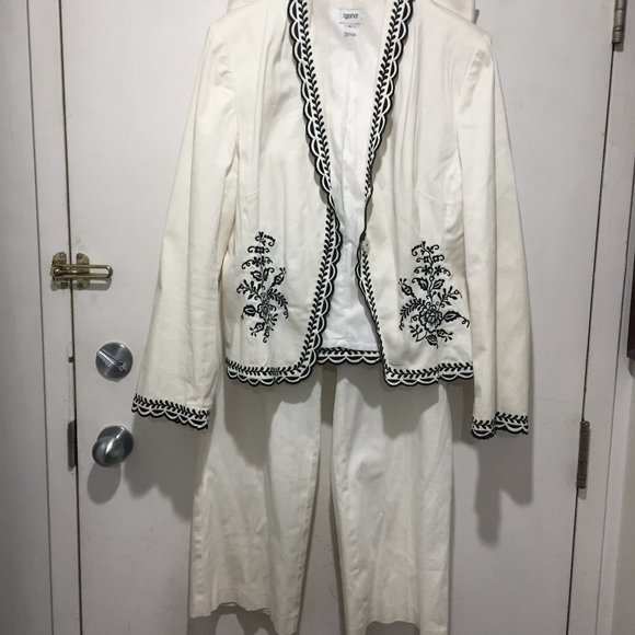 TOGETHER EMBROIDERED PANT SUITS - Picture 3 of 10